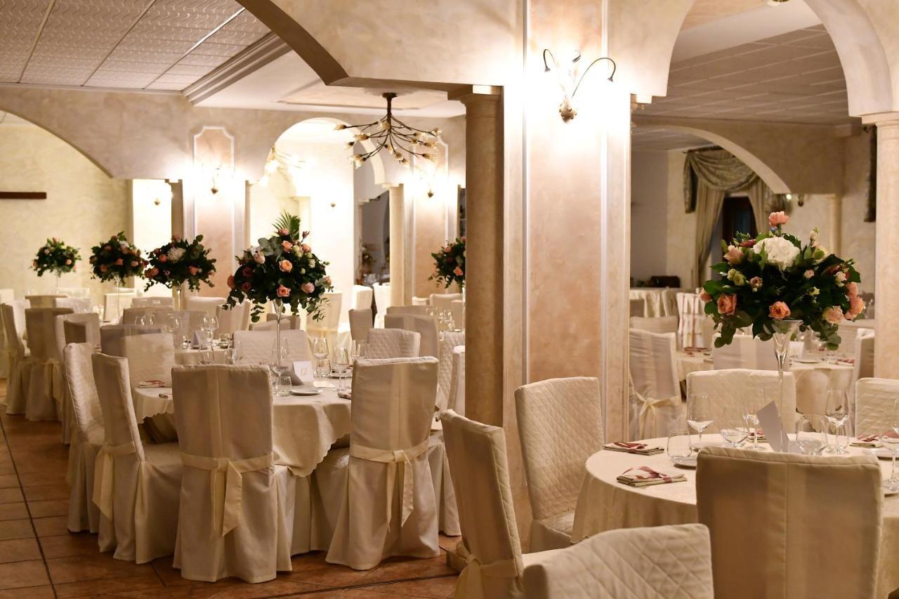 Hotel La Fontanella Серра-Сан-Бруно Екстер'єр фото